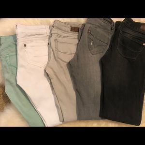 CLOSET CLOSEOUT 5 jeans for $10